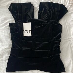 Beautiful Zara Velvet top